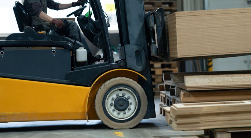 Pioneers in Forklift Rentals with Modern, Scalable Fleets