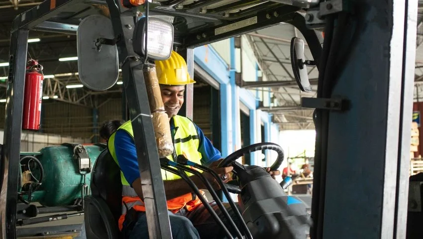 Can a Forklift Lift 10 Tons? Here’s What You Need to Know