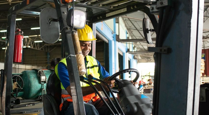 Can a Forklift Lift 10 Tons? Here’s What You Need to Know