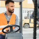 Handling Seasonal Peaks: How Short-Term Rentals Stabilize Costs and Capacity