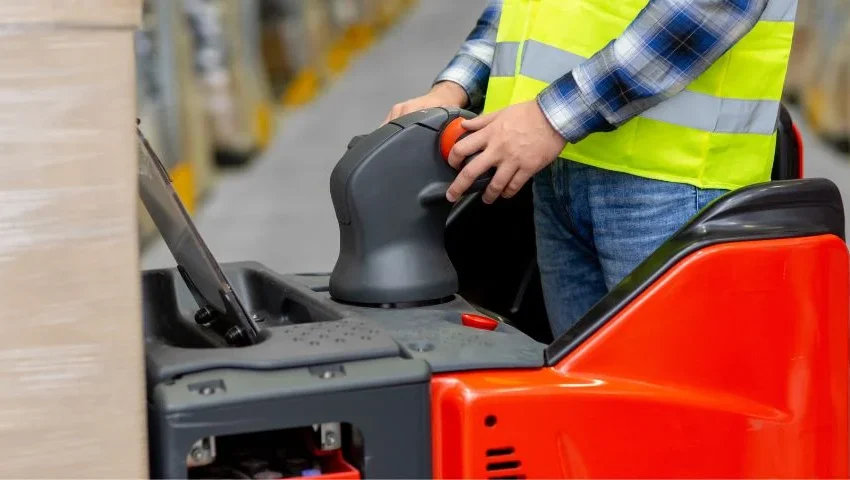 Fast Charging & Battery Rooms: How to Plan Lithium Charging Infrastructure Safely