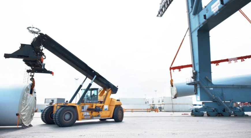 Knowledge in Container Handlers in Mixed TEU