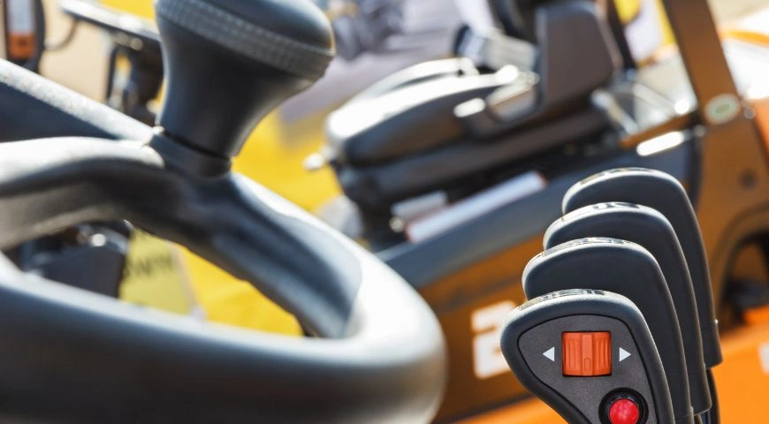 Forklift Spare Parts: Repair or Replace for Cost Savings