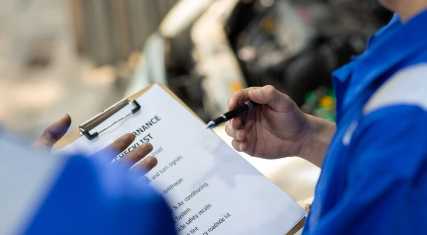 Annual Maintenance Contract: Fixed vs Variable Costs