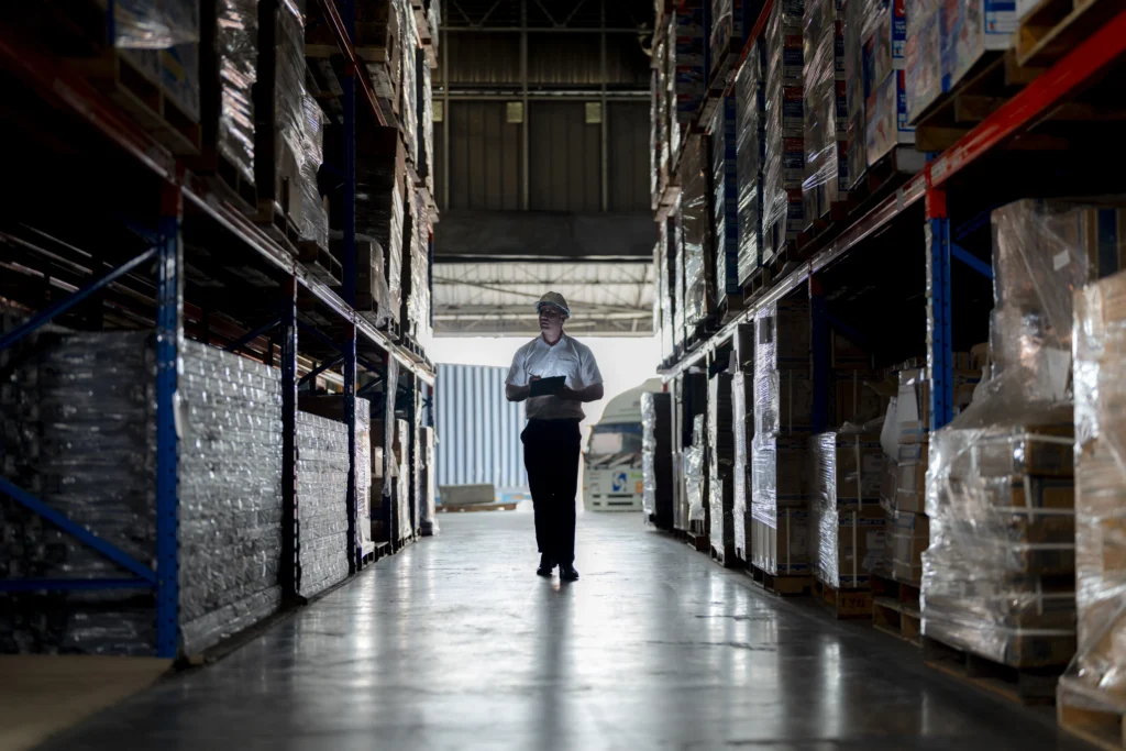 Dark Warehouses in India: 24/7 Automation
