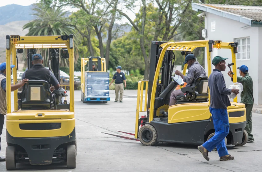 What Should Businesses Check Before Using Forklifts Across Multiple Sites?