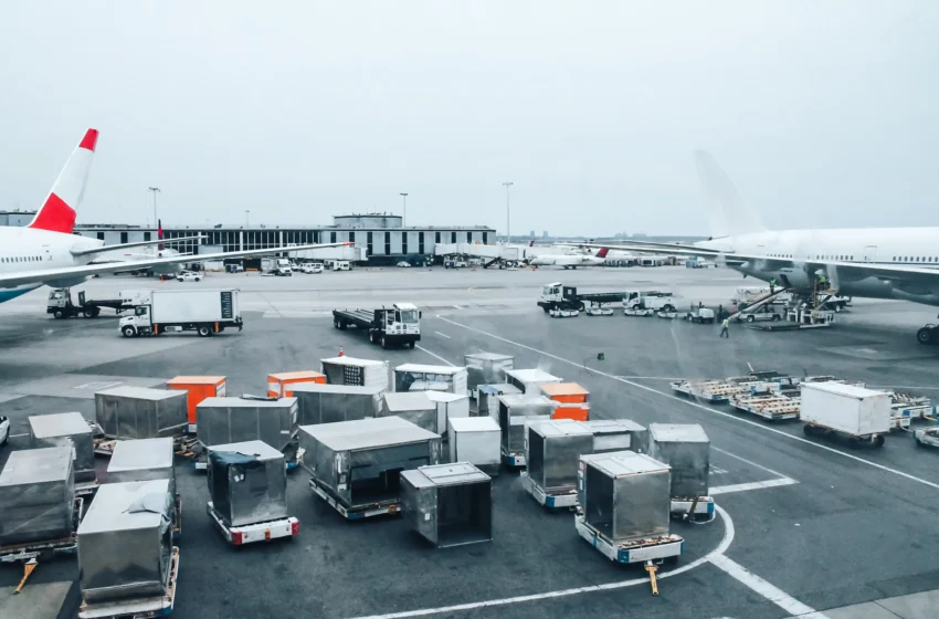 What Should Airport Operators Check Before Renting Ground Handling Equipment?